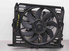 Load image into Gallery viewer, RADIATOR FAN ASSEMBLY 550i 550i Gt 650i 750 HYBRID 750i 750il 09-15 - NW363488
