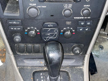 Load image into Gallery viewer, Temp Climate AC Heater Control Volvo V70 XC70 2004 04 - NW535336
