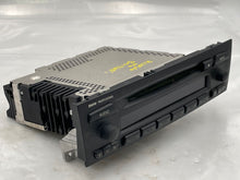 Load image into Gallery viewer, Radio BMW 323i 330i 325i 2006 06 Am Fm CD - NW363695
