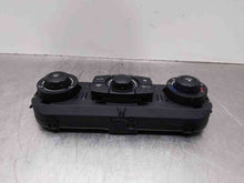 Load image into Gallery viewer, TEMPERATURE CONTROLS BMW Z4 2003 03 2004 04 2005 05 - NW364409
