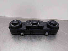 Load image into Gallery viewer, TEMPERATURE CONTROLS BMW Z4 2003 03 2004 04 2005 05 - NW364409
