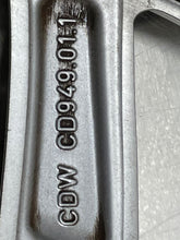 Load image into Gallery viewer, Wheel Rim  BMW Z4 2005 - NW364921
