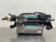 Load image into Gallery viewer, AIR RIDE COMPRESSOR E350 E550 E250D E400 CLS550 CLS63 E300 E63 10-14 - NW536000
