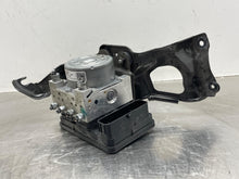Load image into Gallery viewer, ABS Pump Honda Accord 2022 - NW564067
