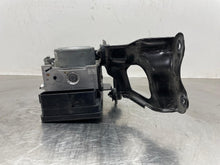 Load image into Gallery viewer, ABS Pump Honda Accord 2022 - NW564067
