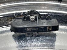 Load image into Gallery viewer, WHEEL RIM F150 Pickup 18-20 18x7-1/2 ALUM 18x7-1/2, 6 lug, 135mm - NW535982
