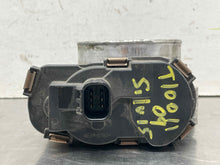 Load image into Gallery viewer, THROTTLE BODY Escaldes Silverado Tahoe Hummer Sierra 2500 Pickup 2009 09 10 11 - NW564146
