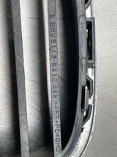 Load image into Gallery viewer, GRILLE BMW Z3 1996 96 1997 97 1998 98 1999 99 00 01 02 Left - NW364397
