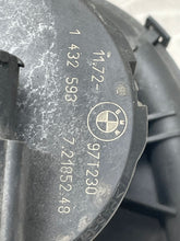Load image into Gallery viewer, AIR INJECTION PUMP SMOG BMW 318i 318ic 318ti Z3 96 97 98 99 - NW363909
