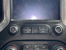 Load image into Gallery viewer, Radio  SILVERADO 1500 PICKUP 2021 - NW536908
