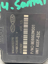 Load image into Gallery viewer, ABS ANTI-LOCK BRAKE PUMP Santa Fe 2014 14 2015 15 2016 16 - NW536704
