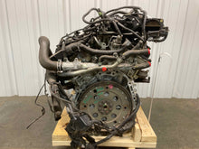 Load image into Gallery viewer, ENGINE MOTOR QX60 Pathfinder 2014 14 3.5L VIN A - NW364194
