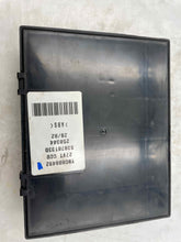Load image into Gallery viewer, BODY CONTROL MODULE Freelander 2002 02 2003 03 04 05 - NW37168
