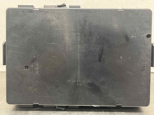 Load image into Gallery viewer, FUSE BOX Altima 2002 02 2003 03 2004 04 2005 05 2006 06 - NW537367
