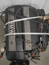 Load image into Gallery viewer, ENGINE BMW Z3 525i 325i 2001 01 2002 02 2.5L - NW537369
