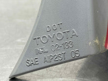 Load image into Gallery viewer, OUTER TAIL LIGHT LAMP Toyota Corolla 2009 09 2010 10 Right - NW537523
