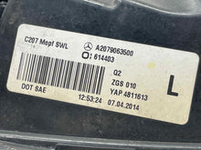 Load image into Gallery viewer, OUTER TAIL LIGHT LAMP E250 Van E250D E300 E350 E400 E550 E63 14-17 Left - NW537697
