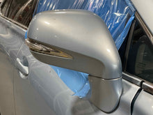 Load image into Gallery viewer, SIDE VIEW DOOR MIRROR RX350 RX450H 2010 10 2011 11 2012 12 Right - NW537862
