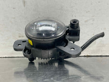 Load image into Gallery viewer, Park Lamp Light  ENCORE GX 2021 - NW538593
