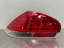Load image into Gallery viewer, OUTER TAIL LIGHT LAMP 645ci 650i M6 04 05 06 07 08 09 10 Right - NW366021
