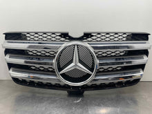Load image into Gallery viewer, Grille  MERCEDES GL-CLASS 2012 - NW538600
