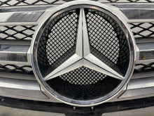 Load image into Gallery viewer, Grille  MERCEDES GL-CLASS 2012 - NW538600

