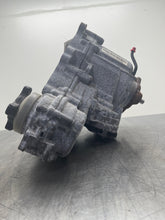 Load image into Gallery viewer, TRANSFER CASE 228I 320i 328D 328i 328I GT 335i 335i GT 428i 435i 12-15 - NW539257
