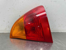 Load image into Gallery viewer, OUTER TAIL LIGHT LAMP BMW 323i 323ic 325ci 325i 2000-2005 Right - NW539560
