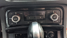 Load image into Gallery viewer, Temperature Controls Volkswagen Touareg 2016 - NW365613
