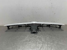 Load image into Gallery viewer, GRILLE Mercedes-Benz C230 C240 C320 C55 2005 05 - NW539732
