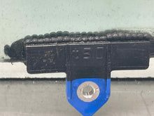 Load image into Gallery viewer, FRONT DOOR GLASS Toyota Highlander 14 15 16 17 18 19 Right - NW539955
