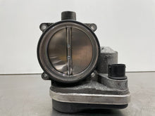 Load image into Gallery viewer, THROTTLE BODY BMW 540 740 X5 Z8 1999 99 00 01 02 03 - NW503353
