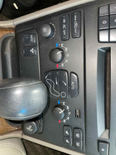 Load image into Gallery viewer, Temp Climate AC Heater Control Volvo XC90 2003 03 2004 04 05 06 07 08 09 10 11 - NW539961
