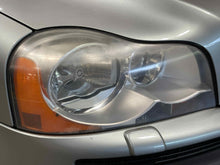 Load image into Gallery viewer, HEADLIGHT LAMP ASSEMBLY Volvo XC90 03 04 05 06 07 08 09 Right - NW539962
