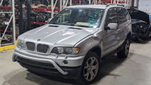 Load image into Gallery viewer, CARRIER ASSEMBLY BMW X5 2000 00 2001 01 2002 02 2003 03 Front - NW365255
