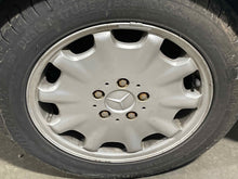 Load image into Gallery viewer, WHEEL Mercedes E300D E320 E430 1996 96 1997 97 98 99 - NW540937
