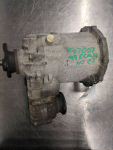 Load image into Gallery viewer, TRANSFER CASE Mercedes E320 1998 98 99 00 01 02 03 - NW540697
