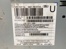 Load image into Gallery viewer, RADIO Ford Explorer 2014 14 2015 15  AM FM CD - NW366669
