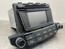Load image into Gallery viewer, RADIO Hyundai Tucson 2016 16 2017 17 - NW540564
