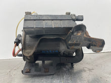 Load image into Gallery viewer, AIR RIDE COMPRESSOR E350 E550 CLS500 CLS55 CLS550 CLS63 E280 00-11 - NW366243
