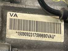 Load image into Gallery viewer, TRANSFER CASE BMW 530xi 528xi 328xi 332xi 2006 06 2007 07 2008 08 09 2010 10 - NW541149
