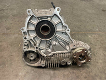 Load image into Gallery viewer, TRANSFER CASE BMW 530xi 528xi 328xi 332xi 2006 06 2007 07 2008 08 09 2010 10 - NW541149
