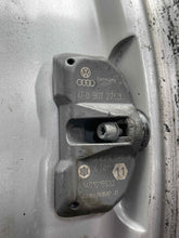 Load image into Gallery viewer, WHEEL Audi A4 2005 05 2006 06 2007 07 2008 08 09 10 11 17x7.5 10 Spoke - NW366848
