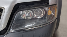 Load image into Gallery viewer, HEADLIGHT LAMP ASSEMBLY Audi Allroad 01 02 03 04 05 Left - NW366557
