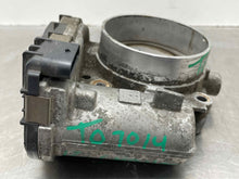 Load image into Gallery viewer, THROTTLE BODY Charger Challenger Avenegr 2011 11 3.6L - NW541458
