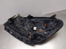 Load image into Gallery viewer, HEADLIGHT LAMP ASSEMBLY Buick Lucerne 06 07 08 09 10 11 Right - NW366556
