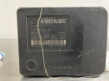 Load image into Gallery viewer, ABS PUMP Volvo C30 V40 V50 V70 2007 07 2008 08 - NW2839
