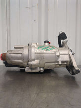 Load image into Gallery viewer, Transfer Case Jeep Compass 2021 - NW541400
