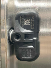 Load image into Gallery viewer, WHEEL RIM RDX 10 11 12 18x7-1/2 ALLOY 18x7-1/2, 5 lug, 115mm - NW542012
