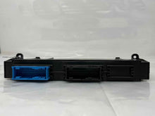 Load image into Gallery viewer, BODY CONTROL MODULE BCM COMPUTER 328i 335i Active 3 2013 13 - NW367198
